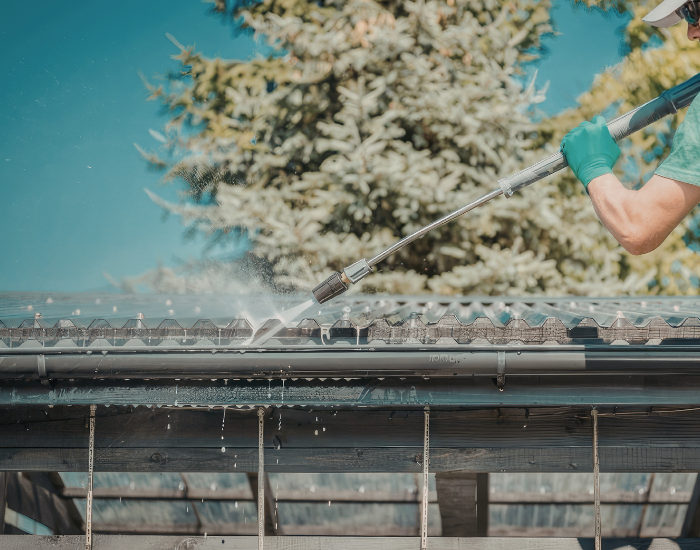 Gutters, Fascia & Soffits Cleaning Services